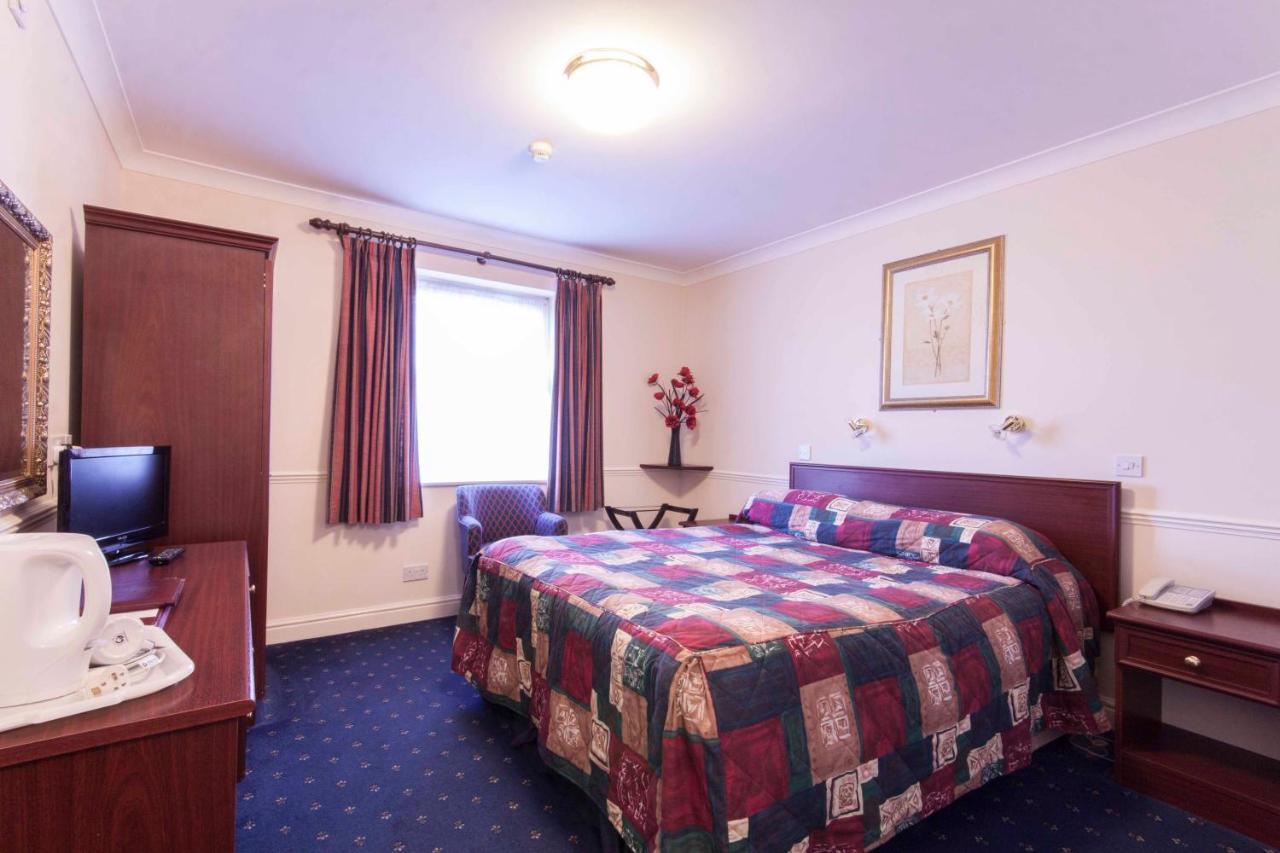 Roselawn Hotel Ридинг Экстерьер фото